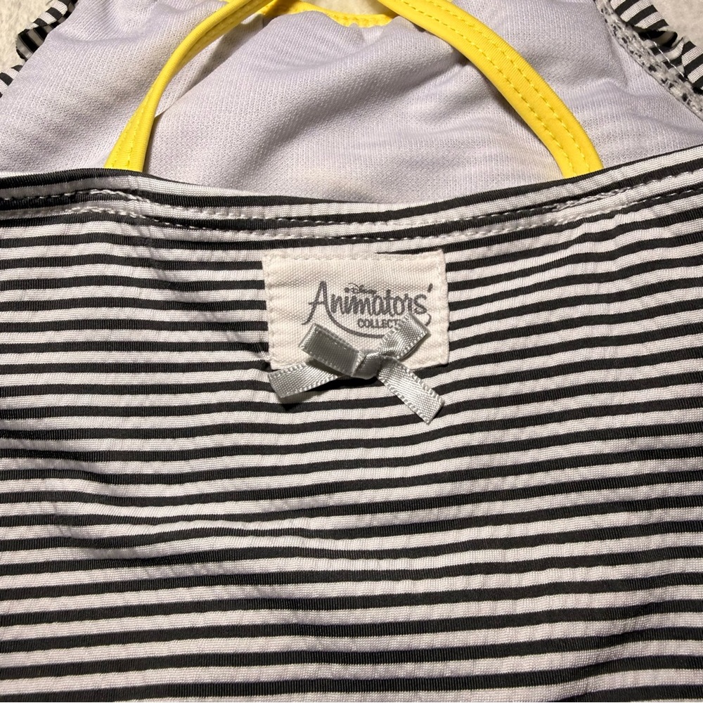 Disney Store Animators Collection Snow White Swim set size 4T - Picture 4 of 5